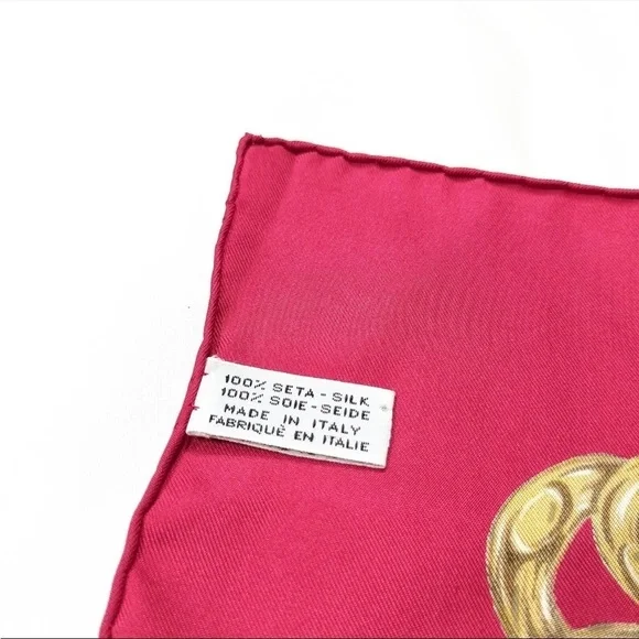 Chanel scarf 100% silk made in Italy royal chains with red fabric - Picture 3 of 10